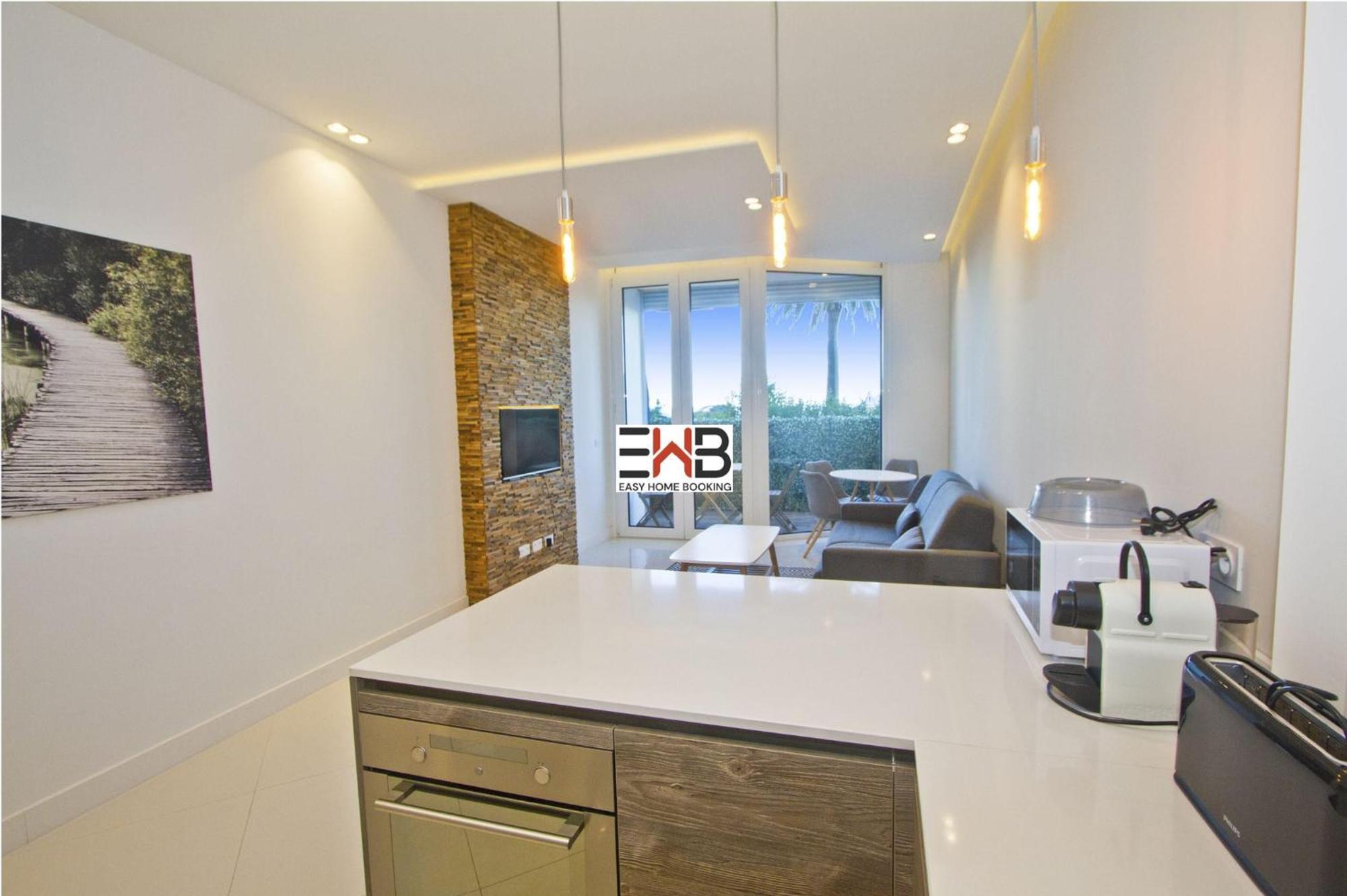Sea View- Easy Home Booking Νίκαια Εξωτερικό φωτογραφία